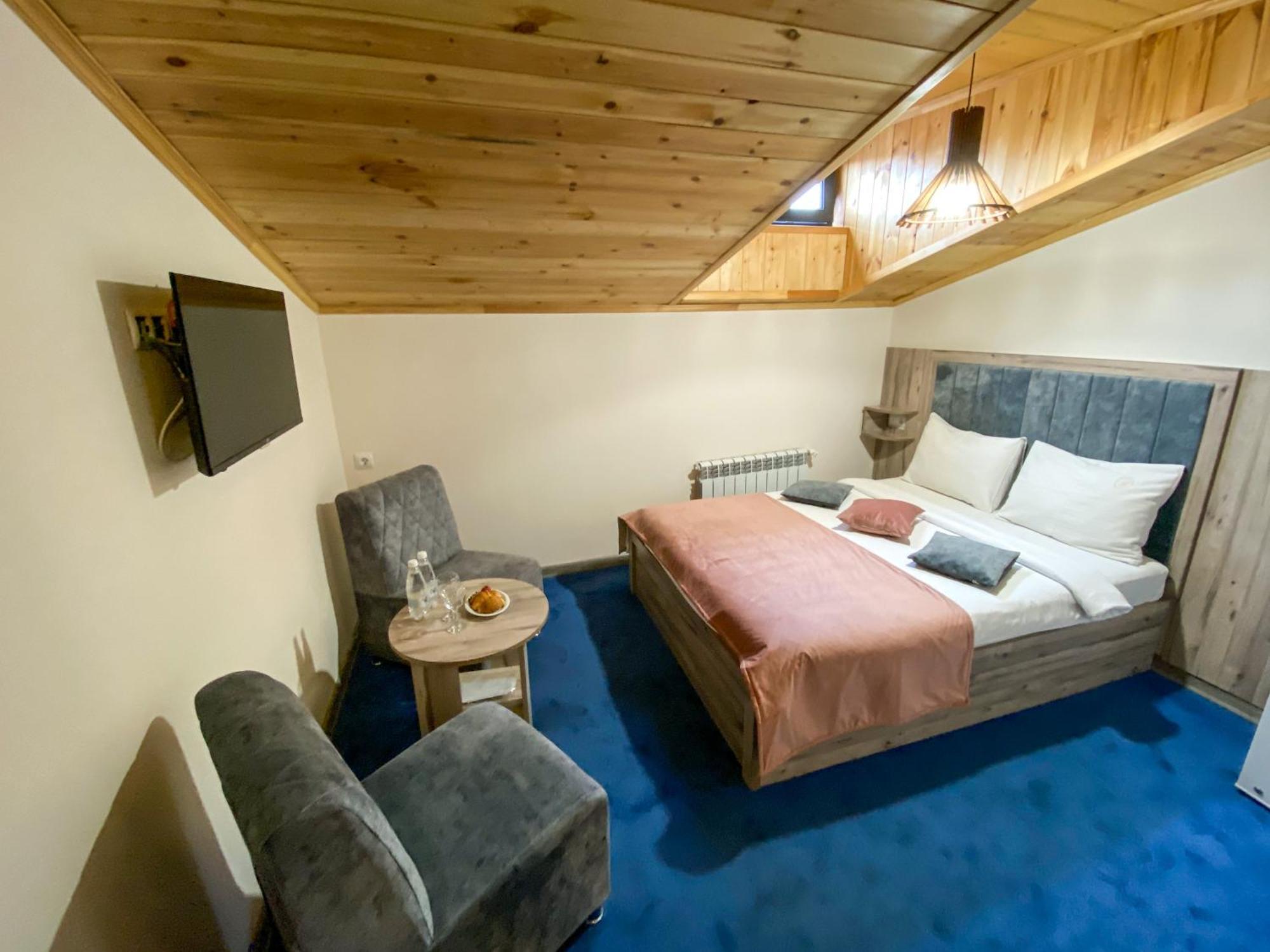 Alex Hotel Ereván Habitación foto